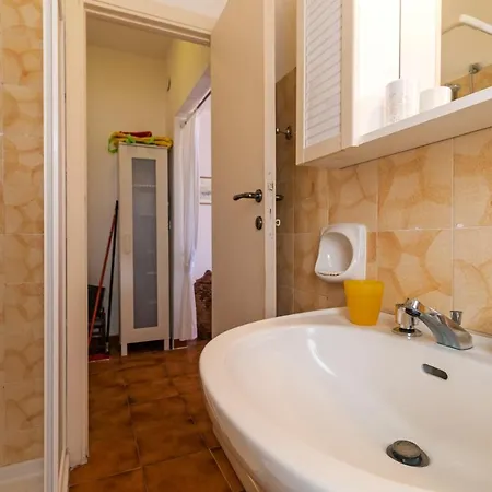 Captain's House Apartment *